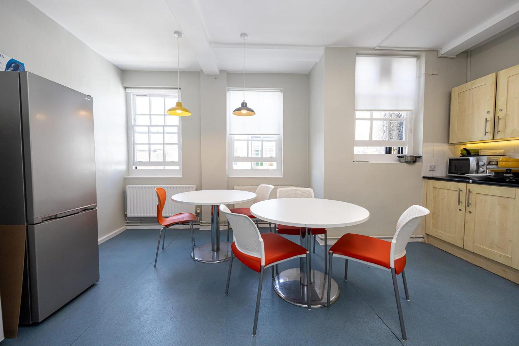 Spacious Room With Shared Facilities Londra Dış mekan fotoğraf
